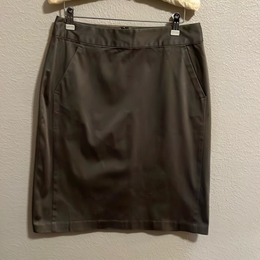 J.Crew Midi Grey Skirt SZ 8